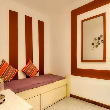 Puerto Del Carmen Sleeps 4 Wifi Appartamento Puerto del Carmen (Lanzarote)
