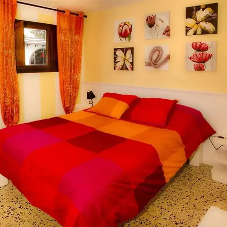 Puerto Del Carmen Sleeps 4 Wifi Апартаменти *